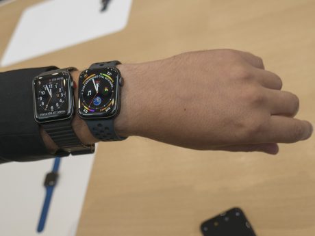 Gamla och nya Apple Watch 