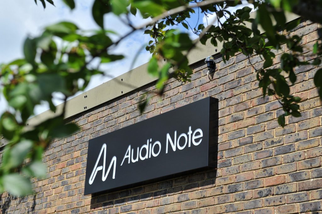 Det gyllene  ljudet av silver – besök hos Audio Note UK