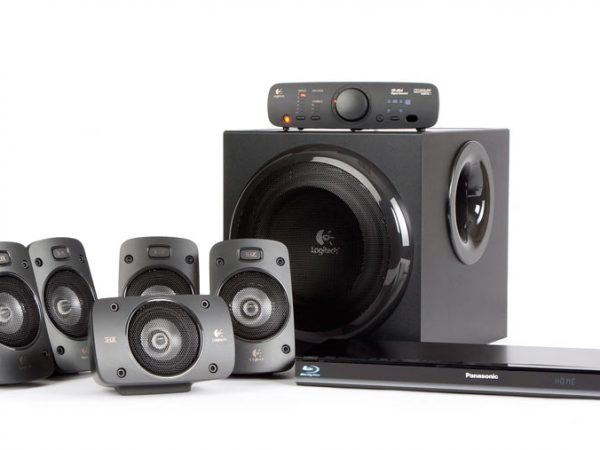 Panasonic DMP-BDT110 och Logitech Z906