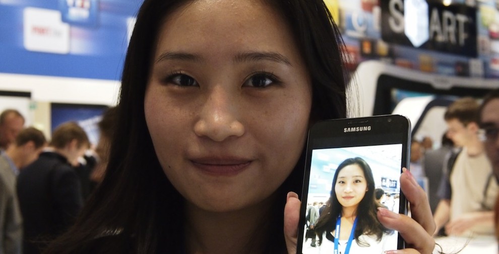 Sony och Samsung hyllar surfplattorna