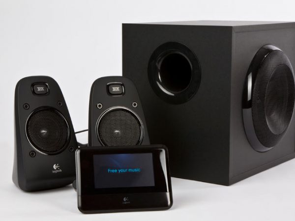 Logitech Squeezebox Touch + Z623