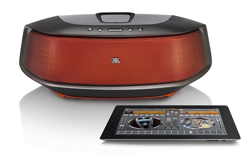 JBL rockar iPad 4 och iPhone 5