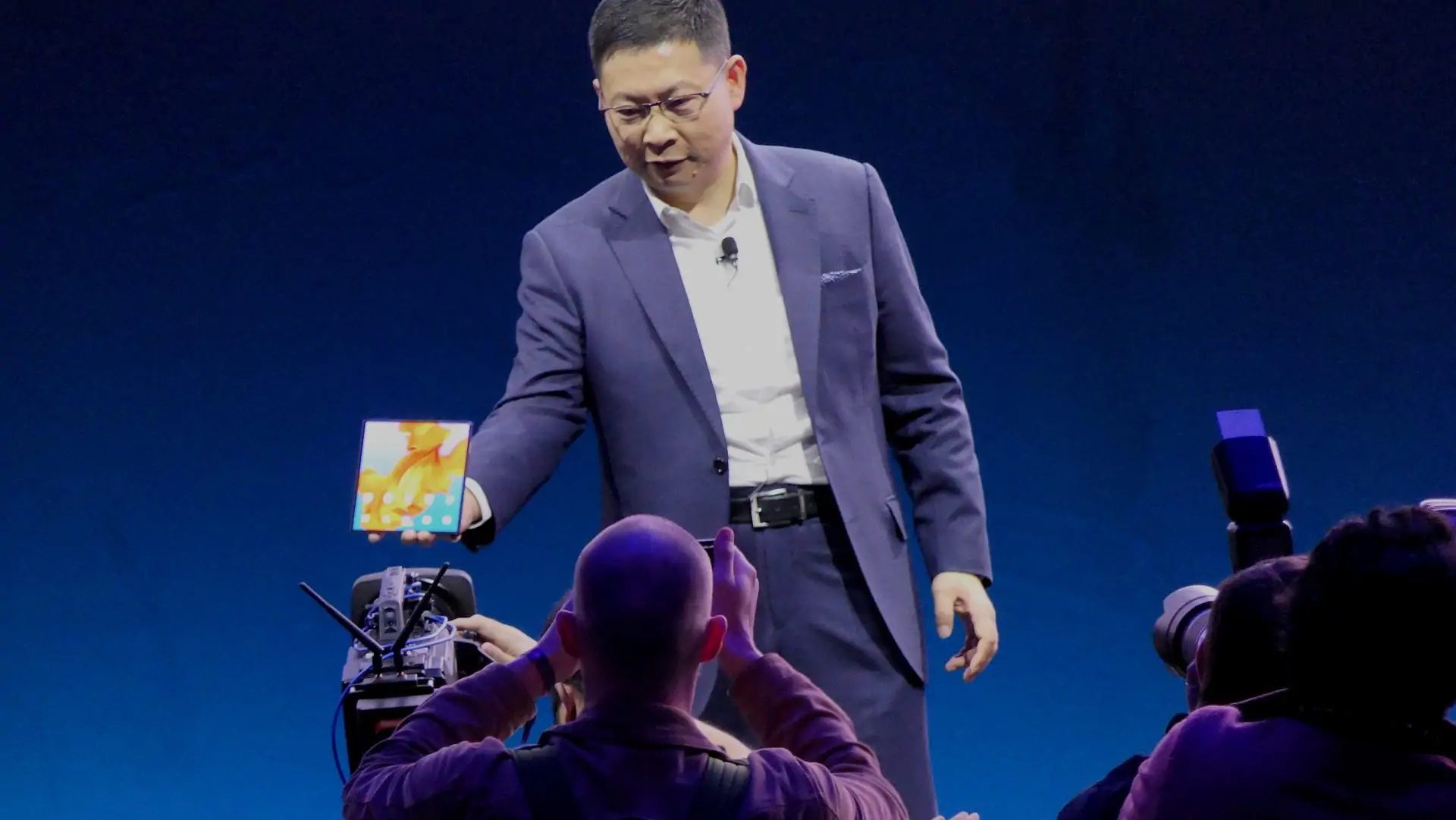 MWC 2019: Huawei lanserar överlägsen vikbar mobil