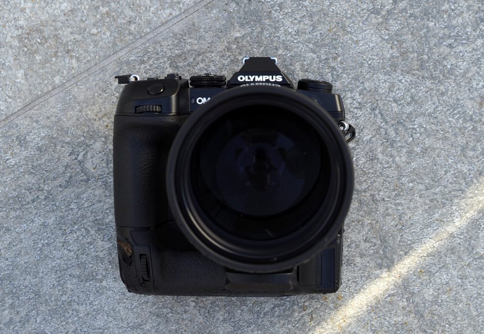Olympus OM-D E-M1X 4 Olympus OMD EM1X front 53501