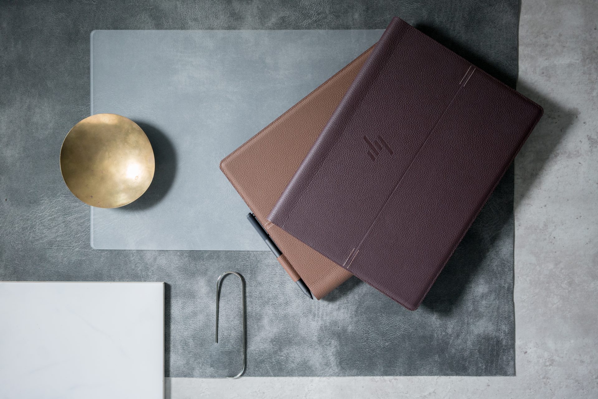 HP Spectre Folio