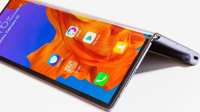 Huawei skjuter upp sin vikbara 5G-mobil 2 Huawei Mate X hængsel