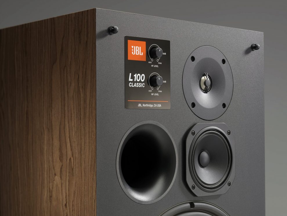 JBL L100 Classic 3 Harman JBL L100 Detail A RT 58889