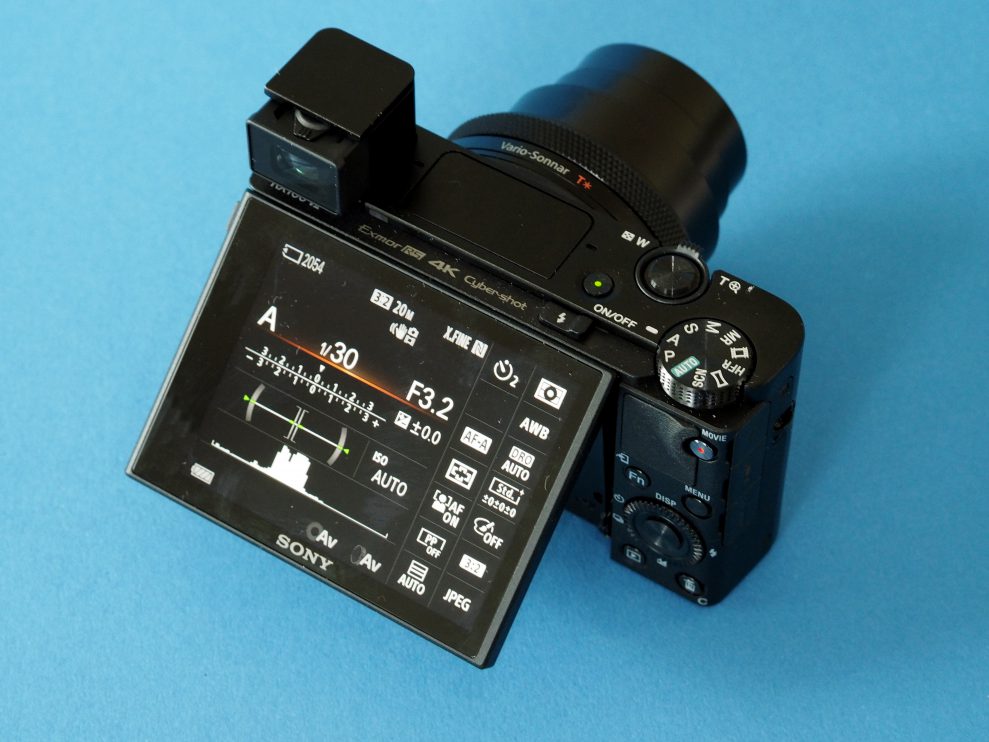 Sony Cybershot RX100 VII 3 Sony RX100 VIII bak 59985