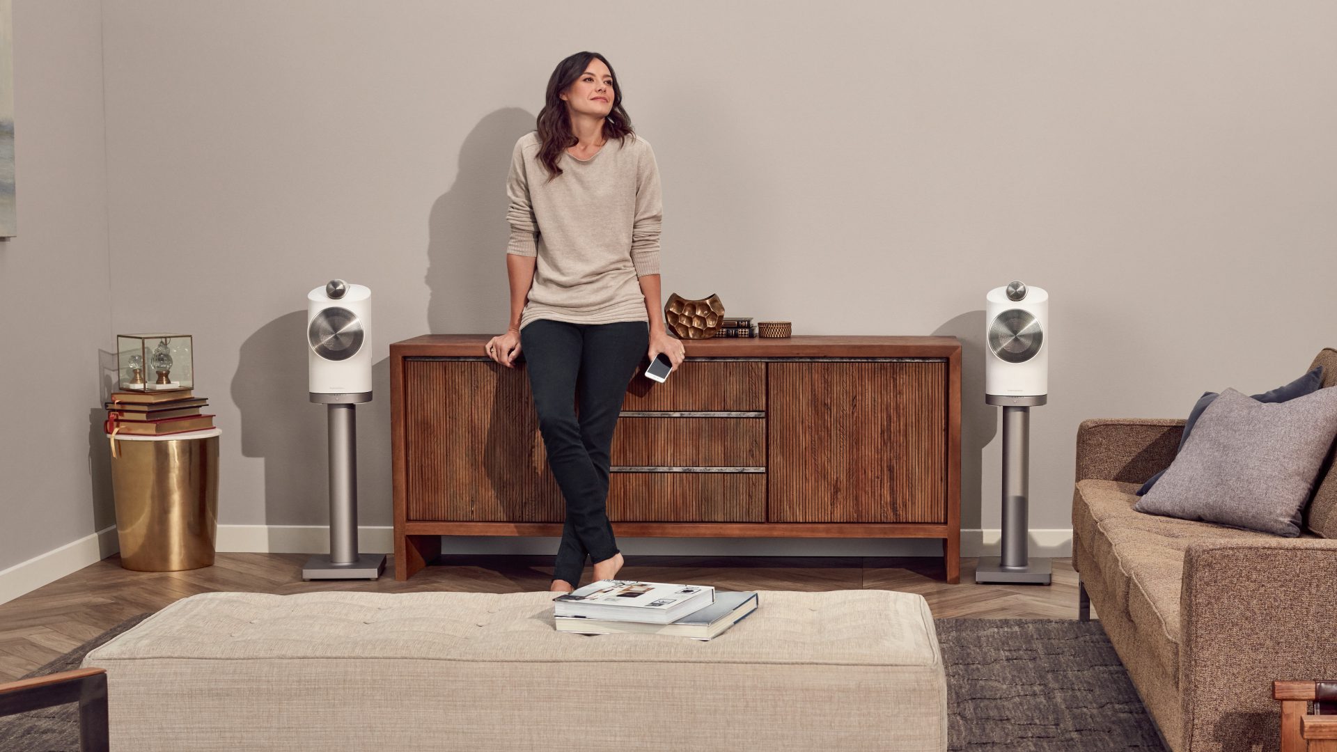 Bowers & Wilkins Formation Duo