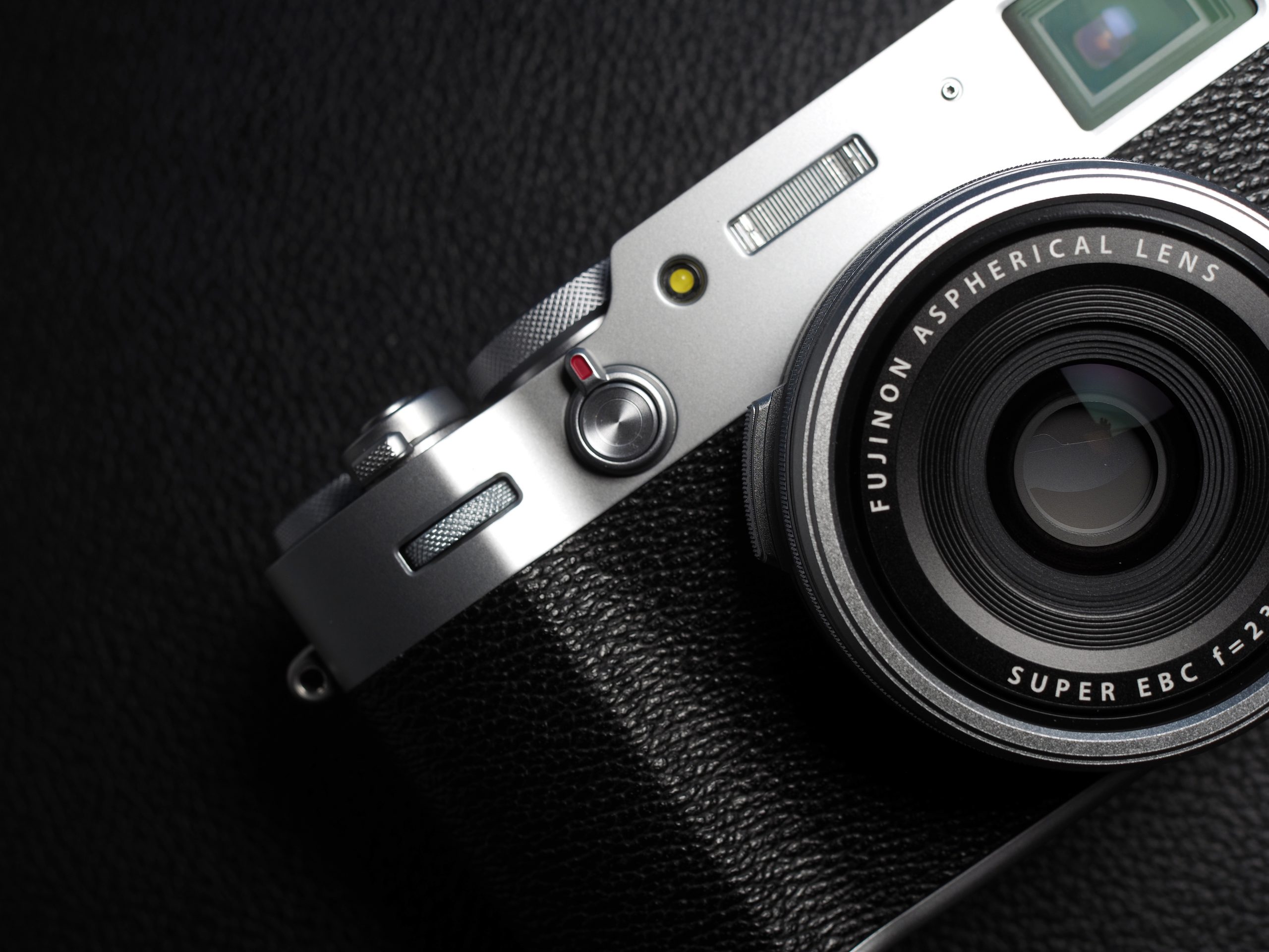 Fujifilm X100V 3 Fujifilm X100V lever scaled 1