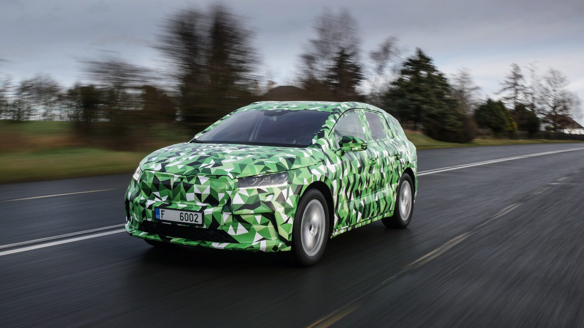 SKODA ENYAQ iV scaled 1