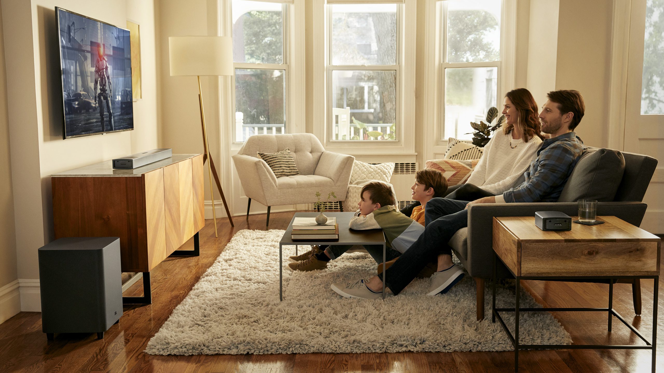 JBL Bar 9.1 4 JBL Bar 9.1 ATMOS lifestyle