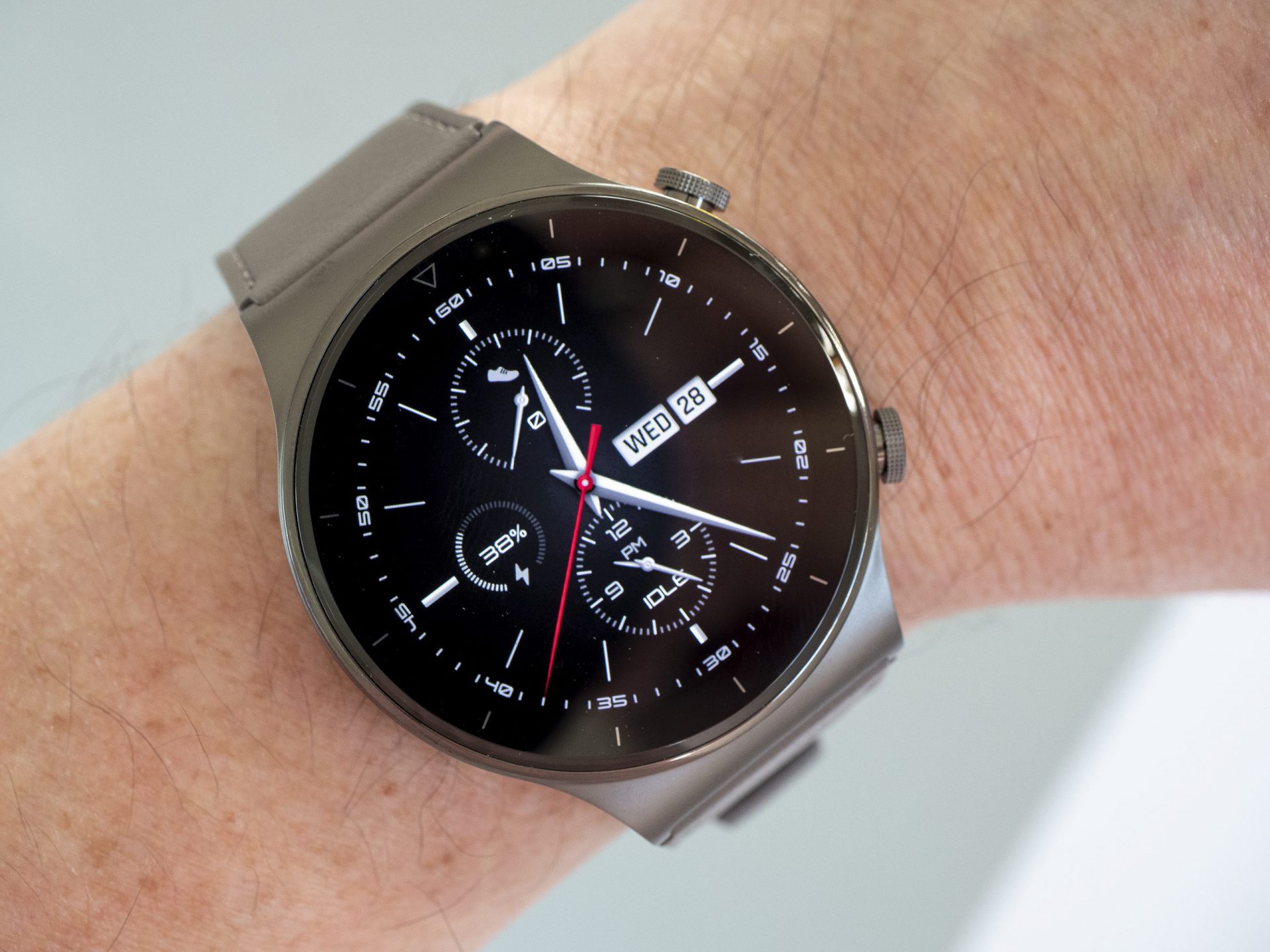 Huawei Watch GT2 Pro handledd scaled 1