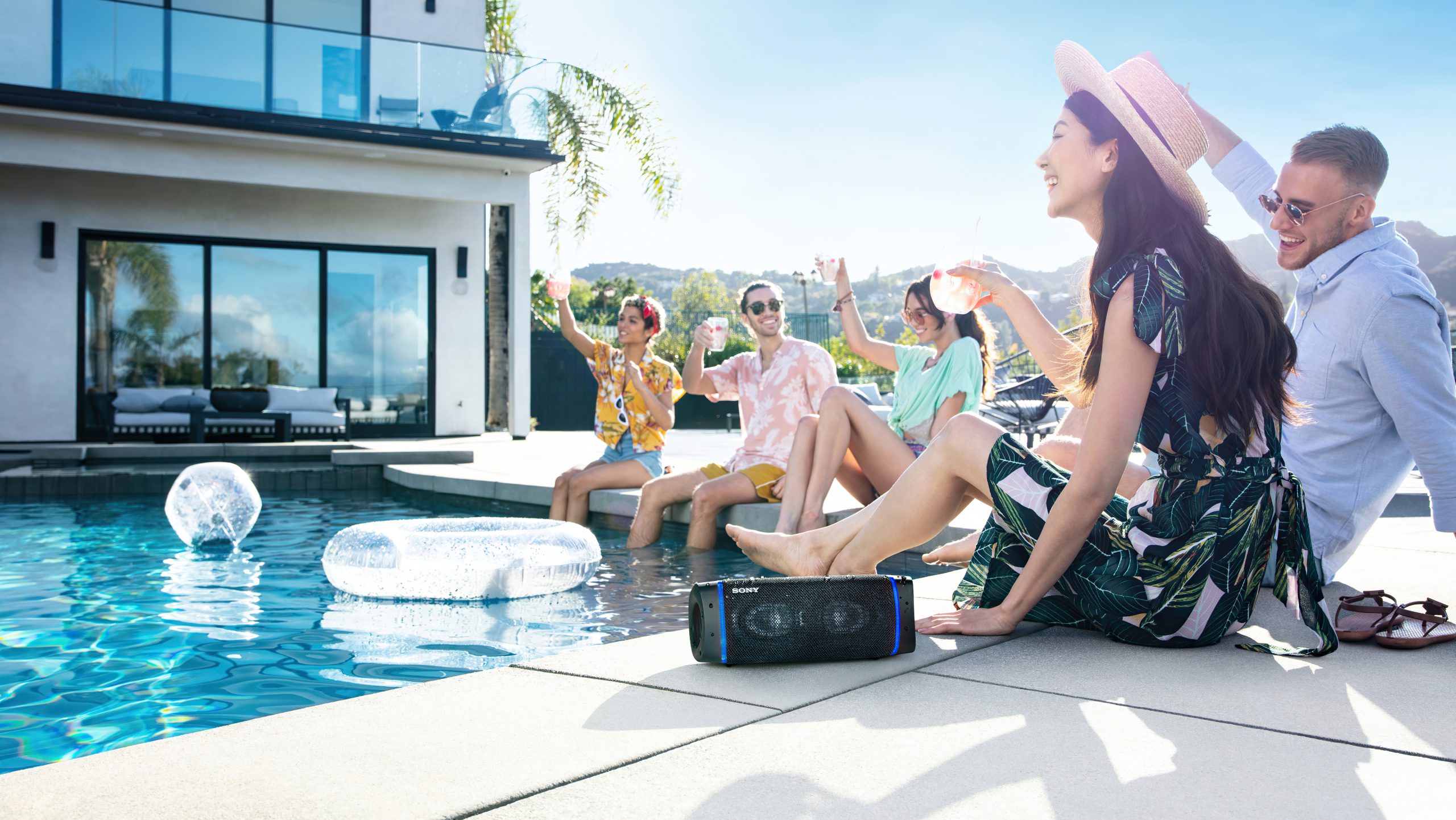 Sony SRS-XB33 1 Sony SRS-XB33 har overraskende potent lyd til størrelsen. Foto: Sony