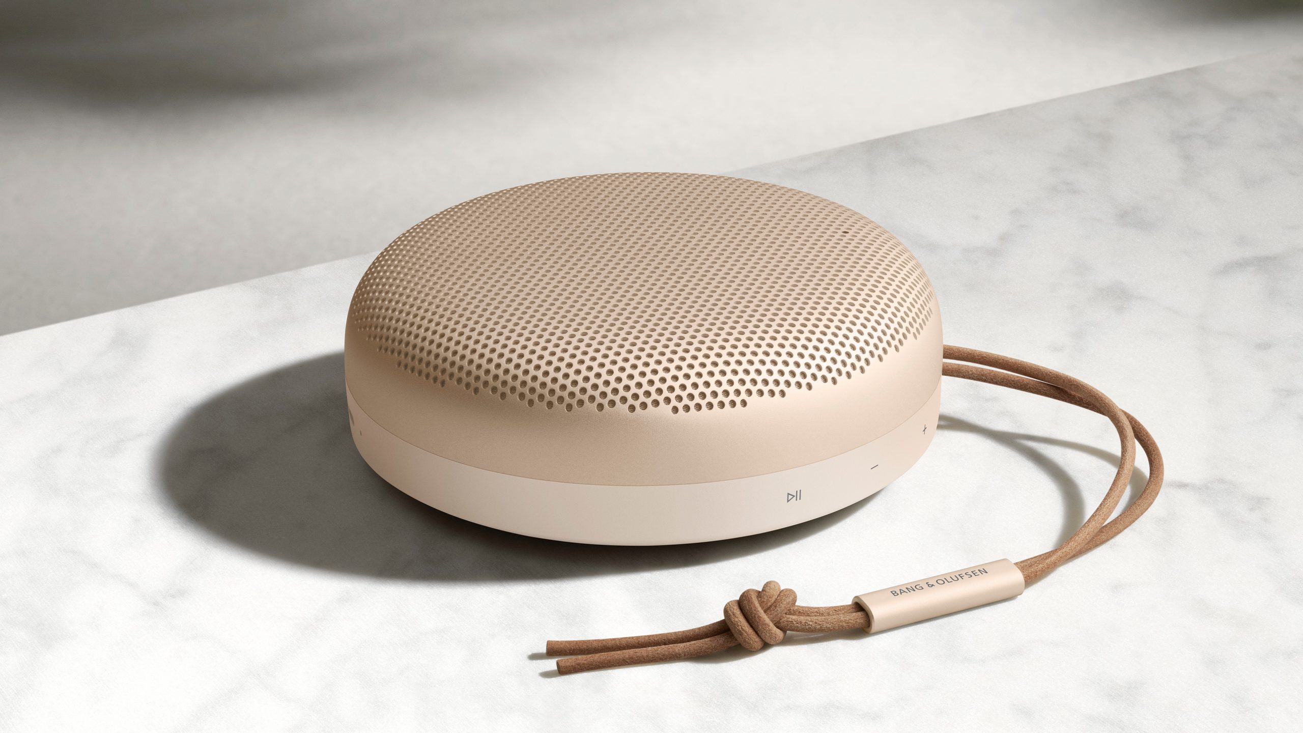 B&O Beosound A1 2ndGen Golden Collection