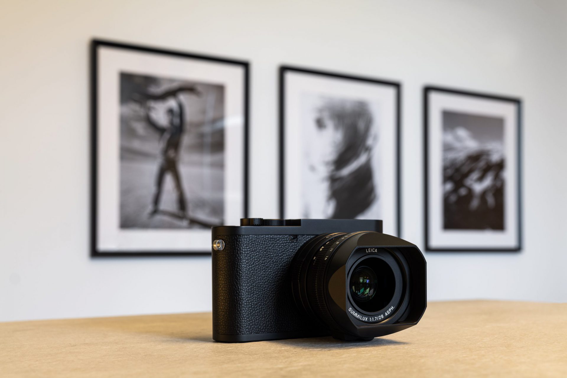 Leica Q2 Monochrom tar svartvita bilder