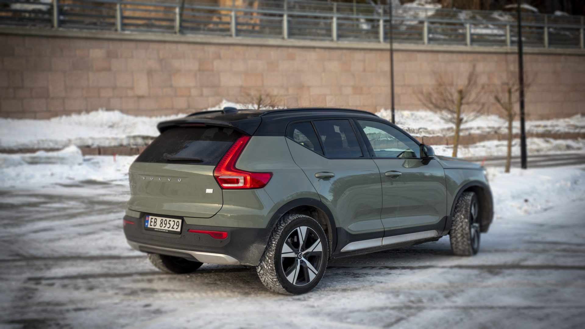 Volvo XC40 Recharge Pure Electric P8 med Harman Kardon Premium