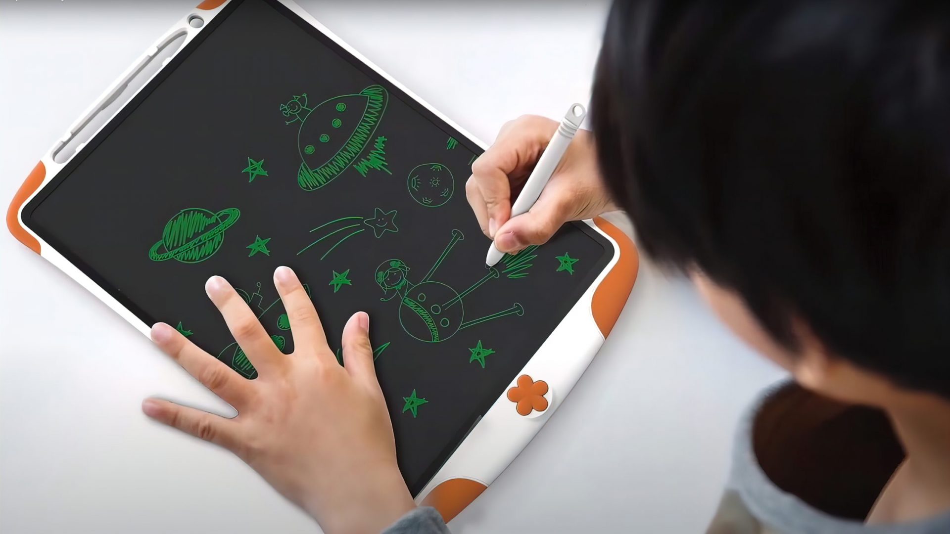 Digitalt ritbord för barn