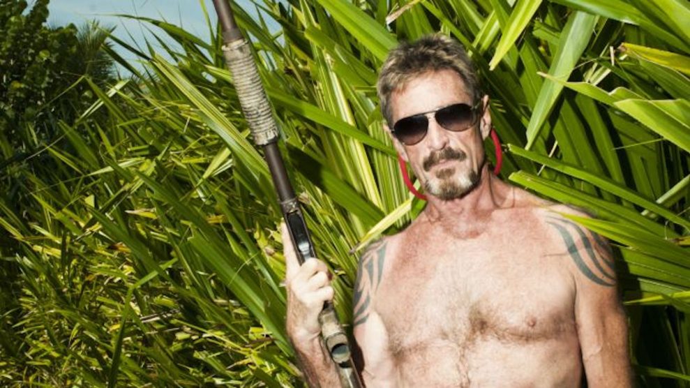 John McAfee har hittats död i spanskt fängelse