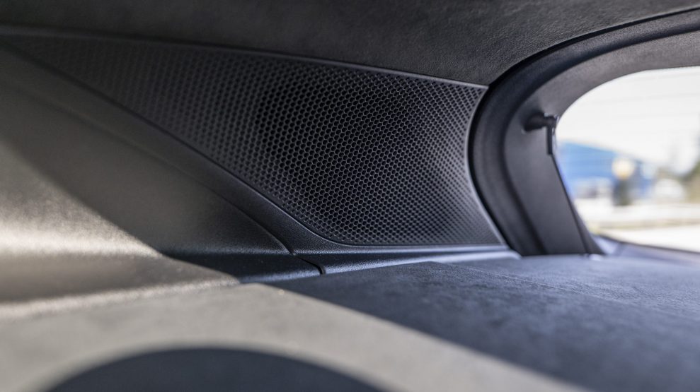 Porsche Taycan Cross Turismo rear speaker