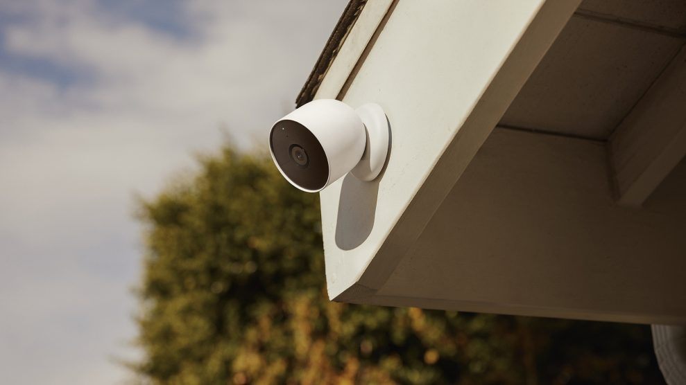 nestcam battery outdoor 989x556 1