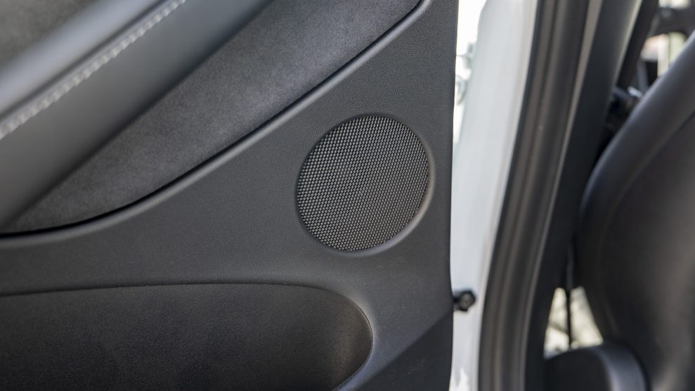 Tesla Model 3 Standard Range Plus left rear speaker