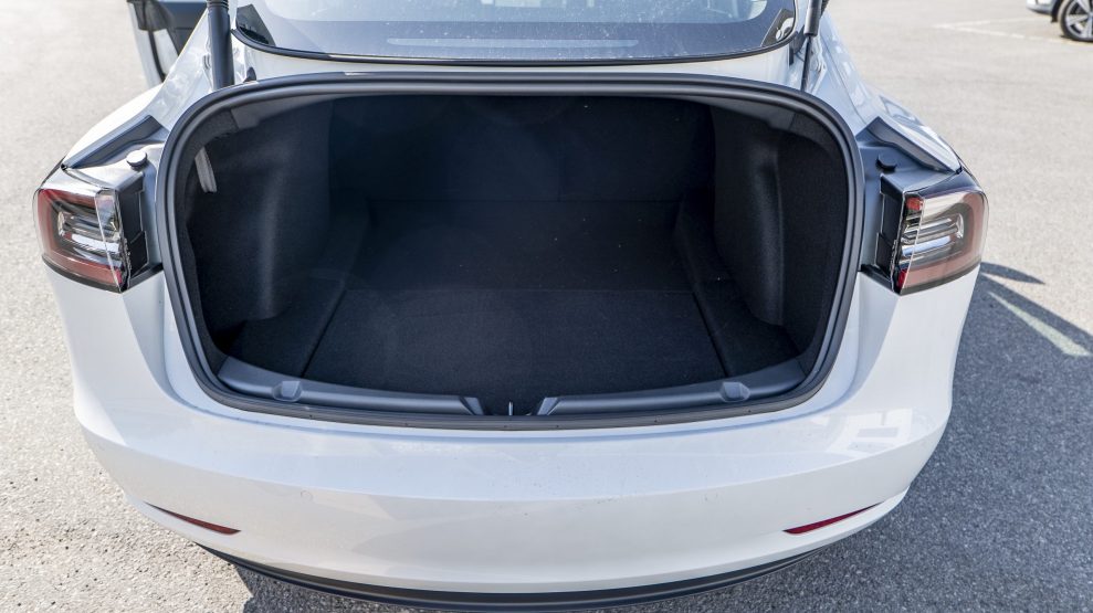 Tesla Model 3 Standard Range Plus trunk