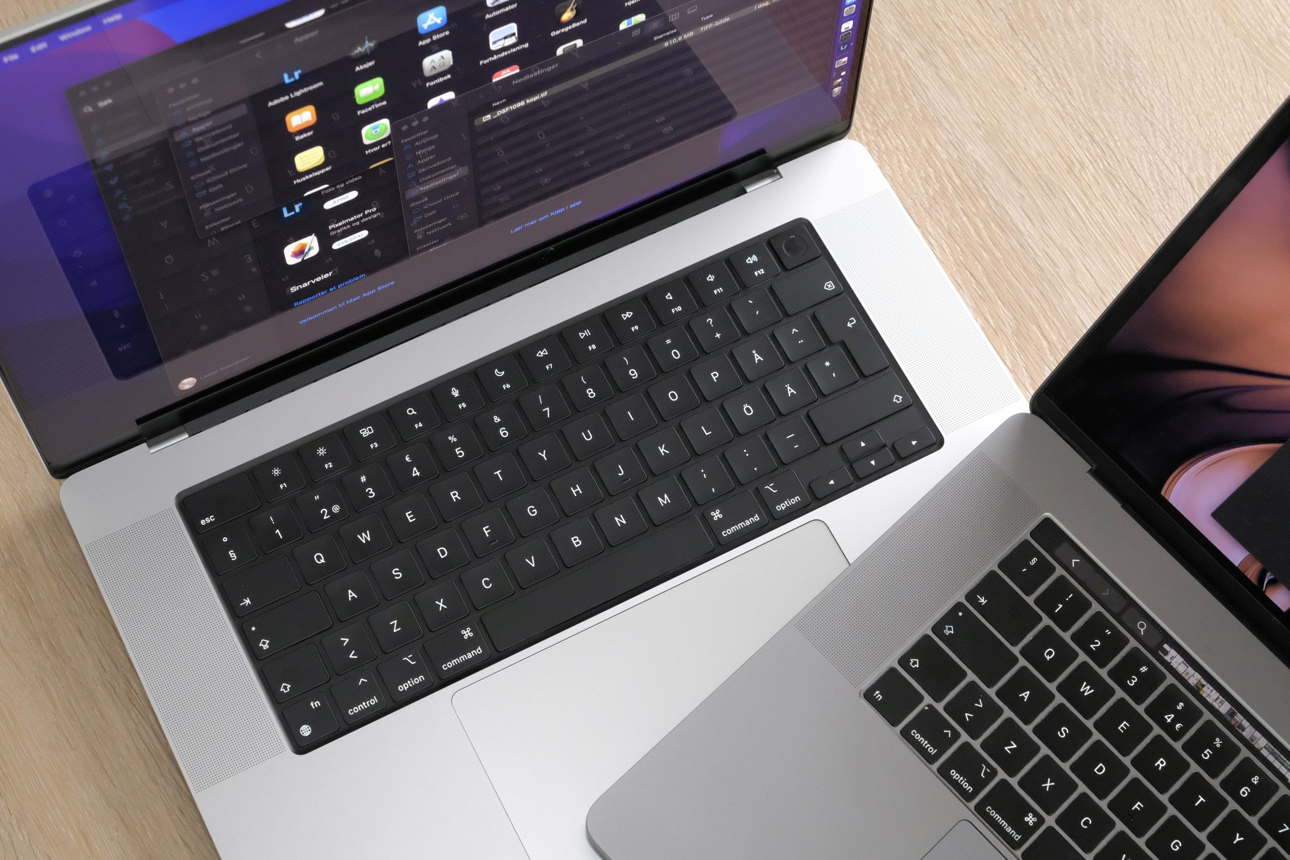 MacBook Pro 16 M1 Pro 8 MBP 16 M1 Pro keyboard scaled 1