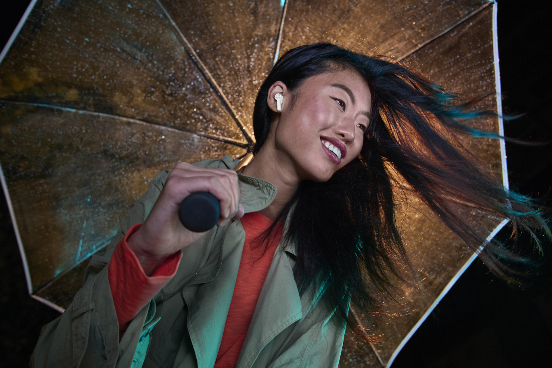 OnePlus Buds Z2 umbrella