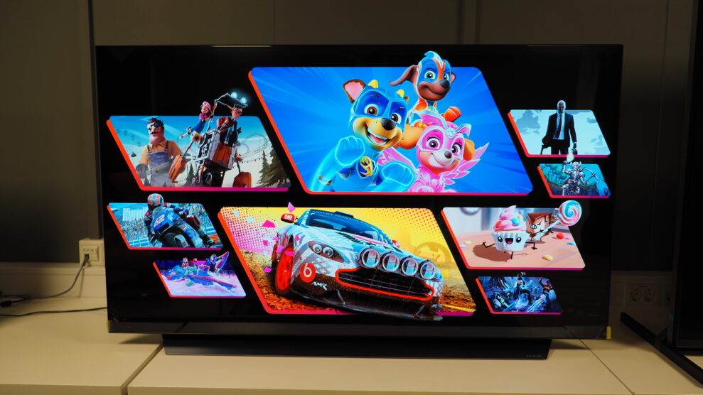 OLYMPUS DIGITAL CAMERA OLYMPUS DIGITAL CAMERA