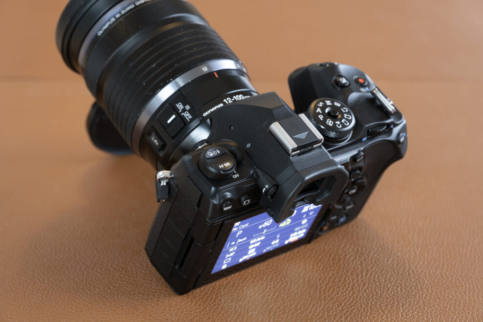 OM1 top left scaled 1