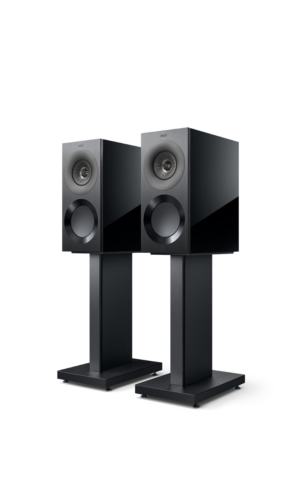 REFERENCE 1 Meta perspective front in pair grille off with stand high gloss black grey 989x1582 1