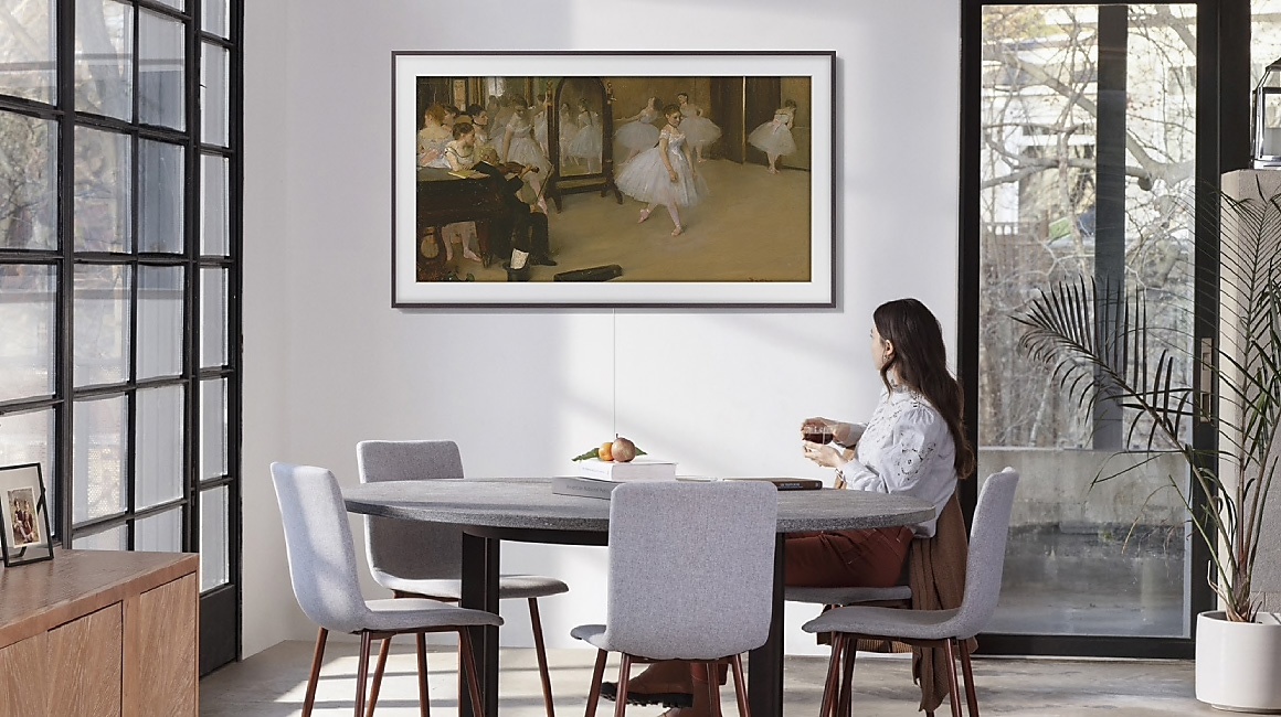 Samsung The Frame on wall