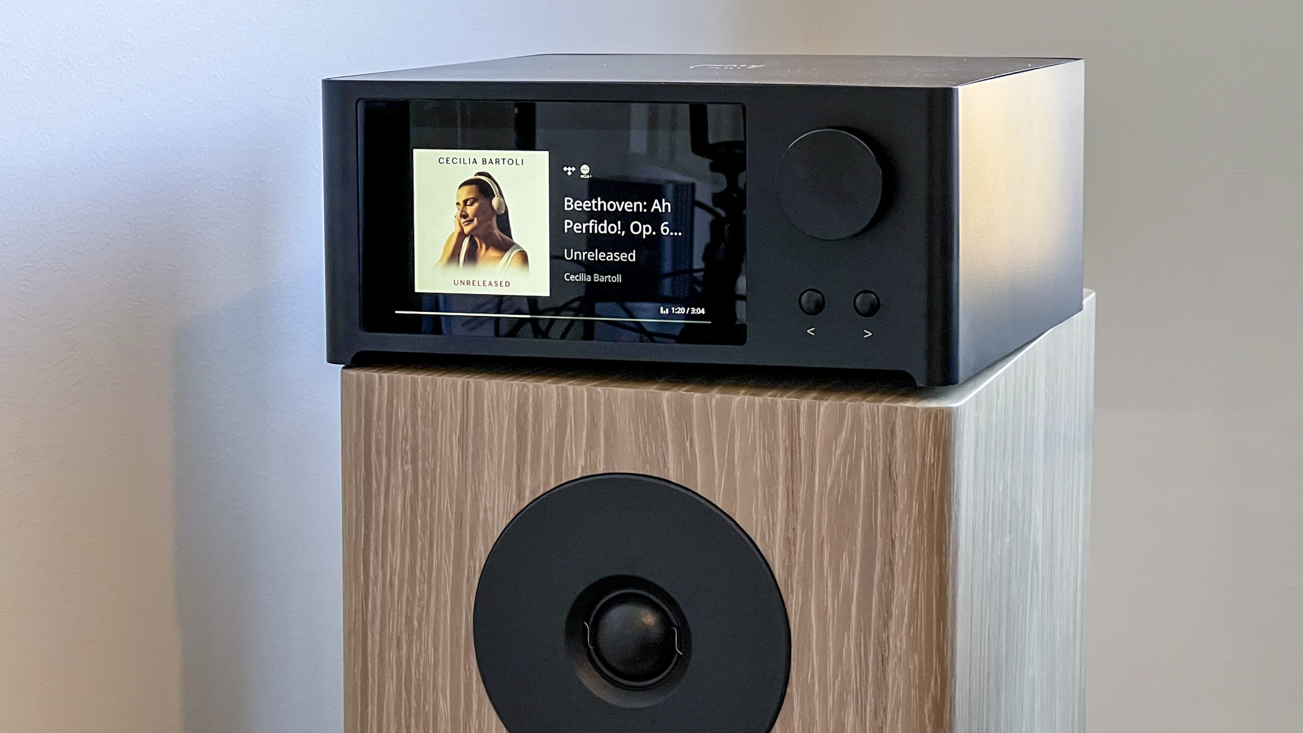 NAD C700 lifestyle Geir Graabein NAD C700 lifestyle Geir Graabein