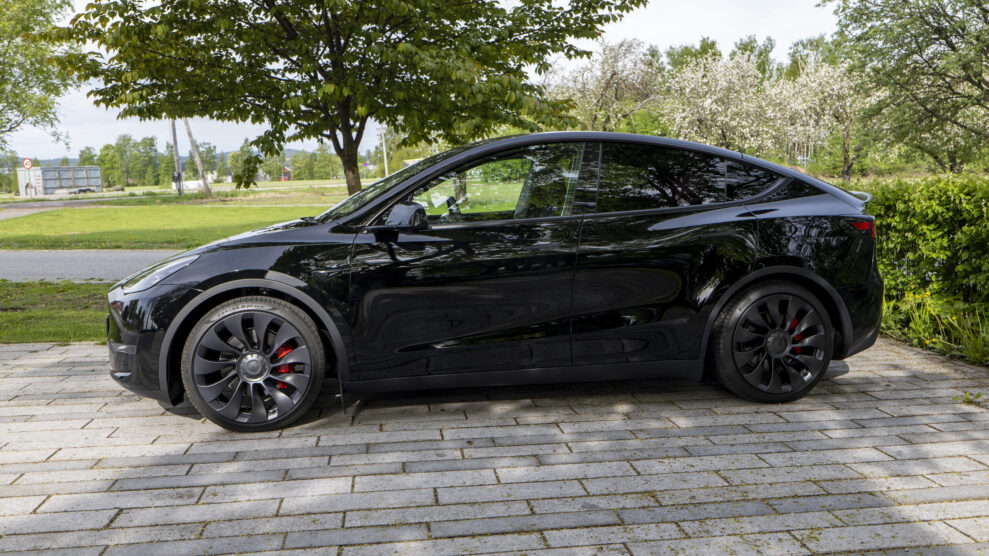 Tesla Model Y Performance left side