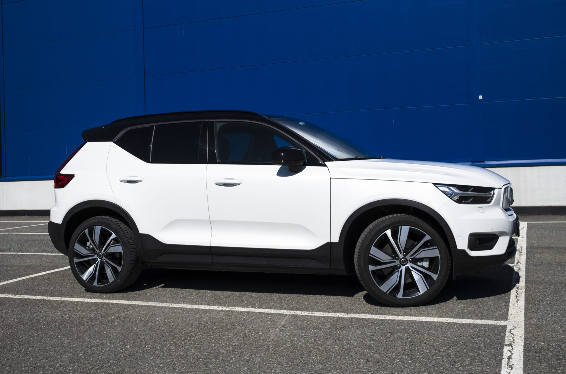 Volvo XC40 Recharge FWD