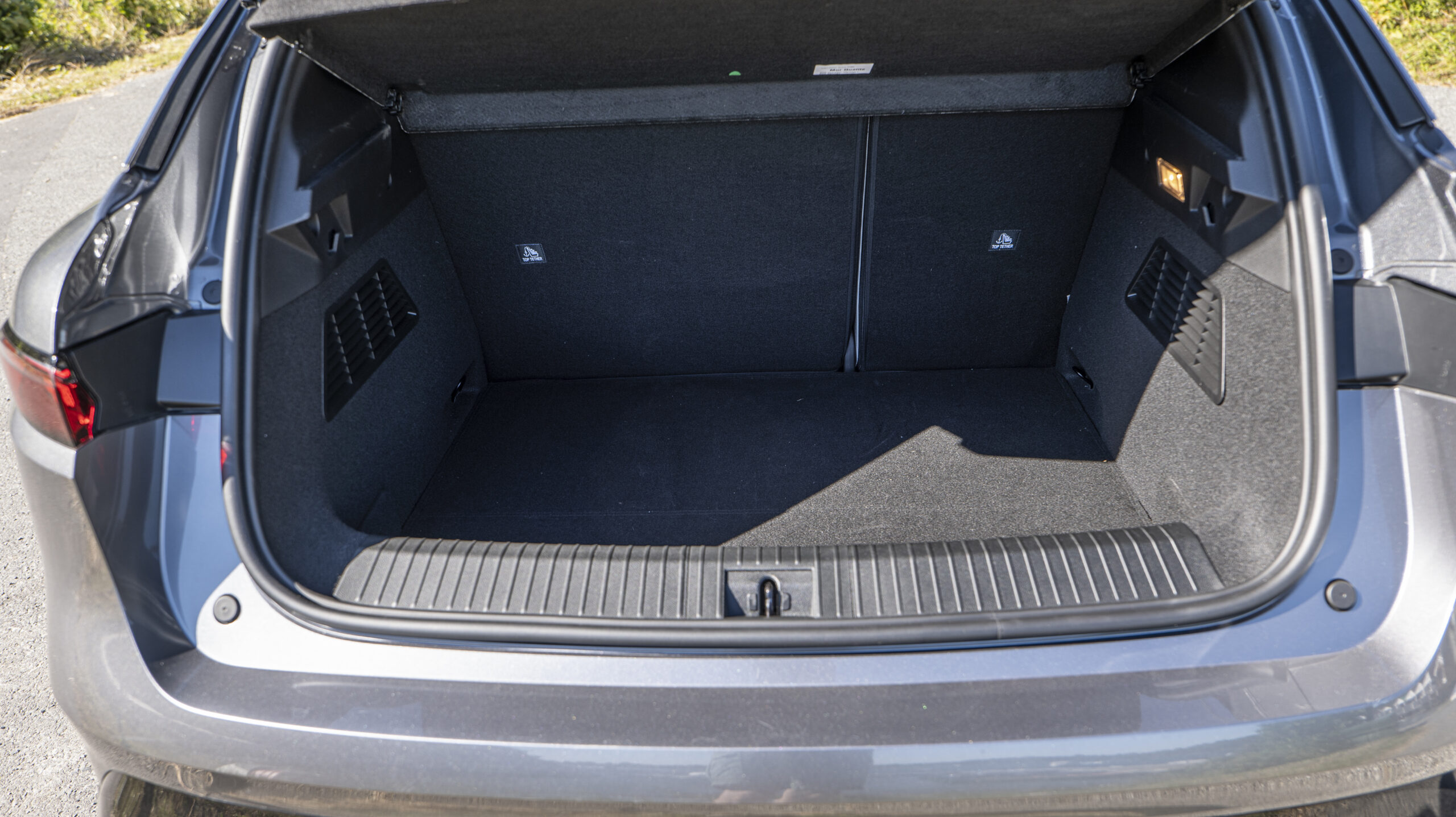 Renault Megane E Tech trunk