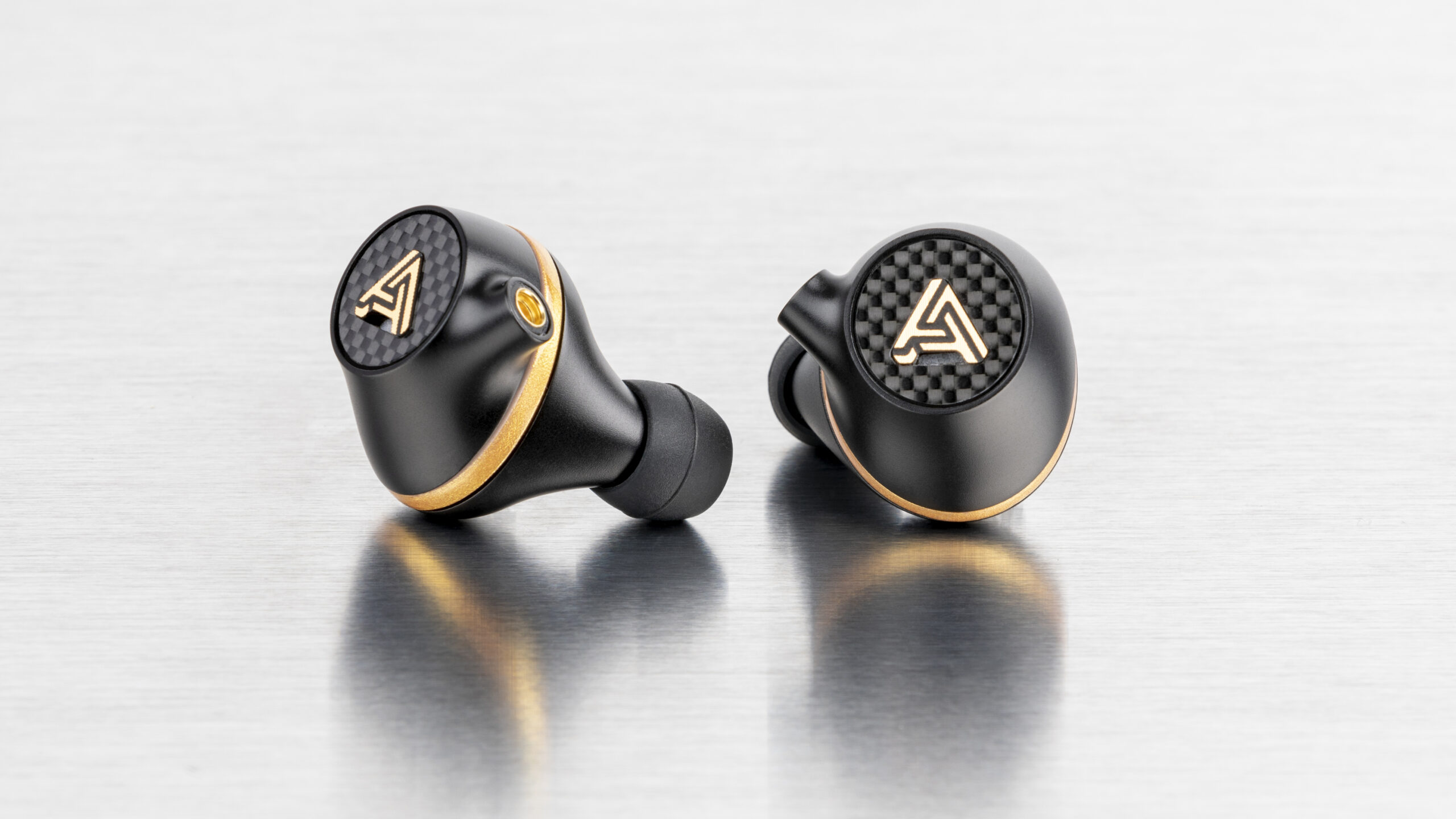 Audeze Euclid reflective surface Audeze Euclid reflective surface