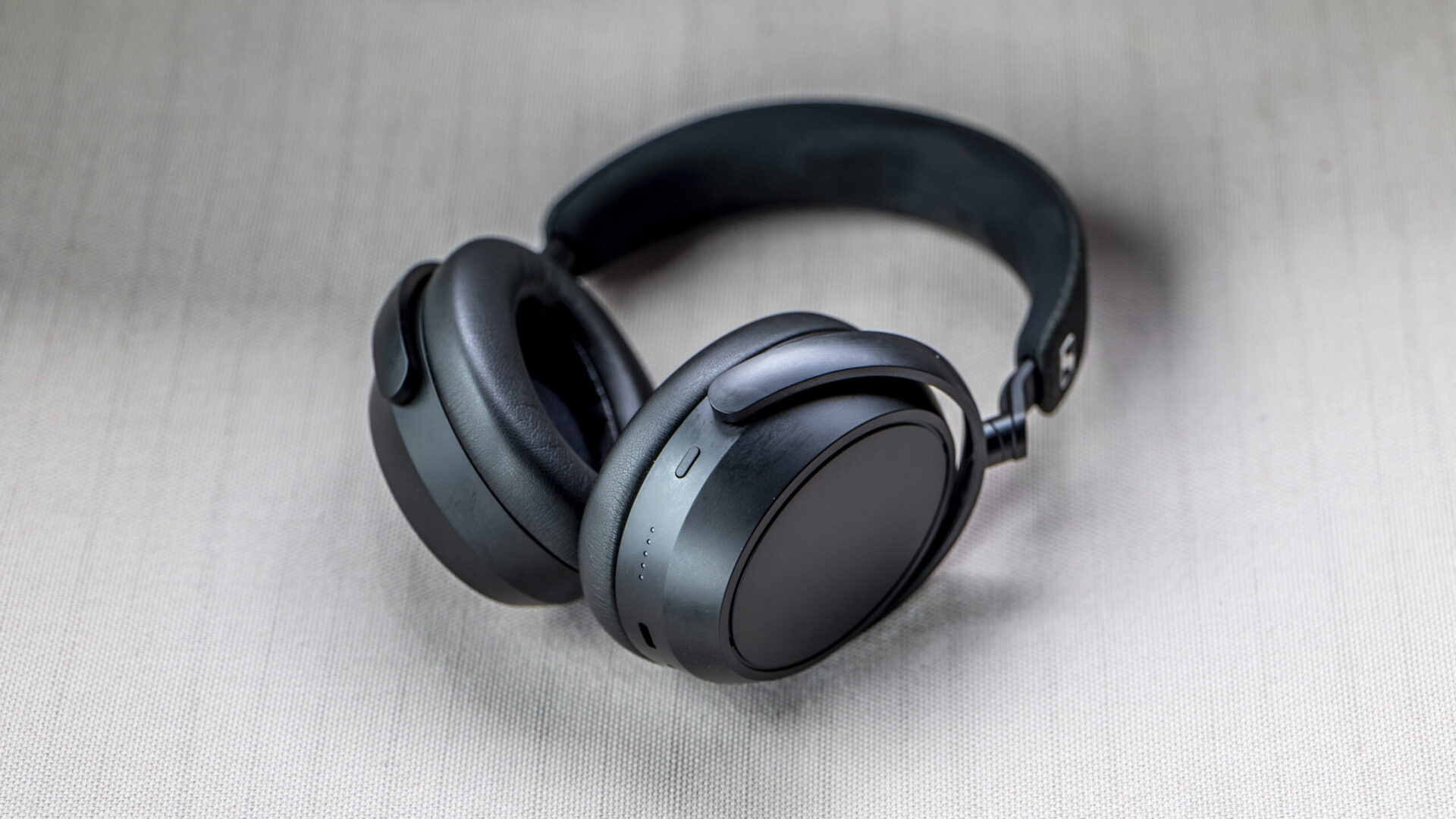 Sennheiser Momentum 4 Wireless