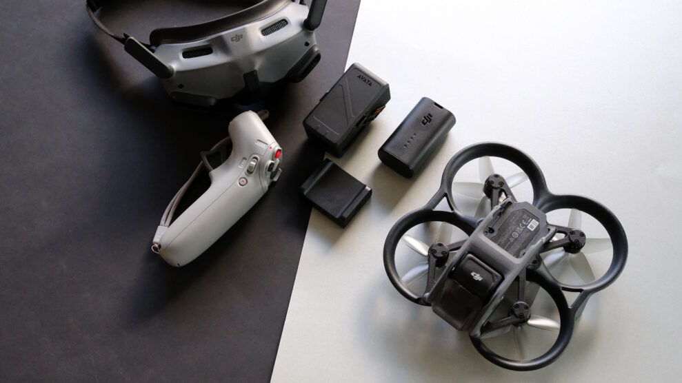 DJI Avata Pro-View Combo 4 DJI Avata 1