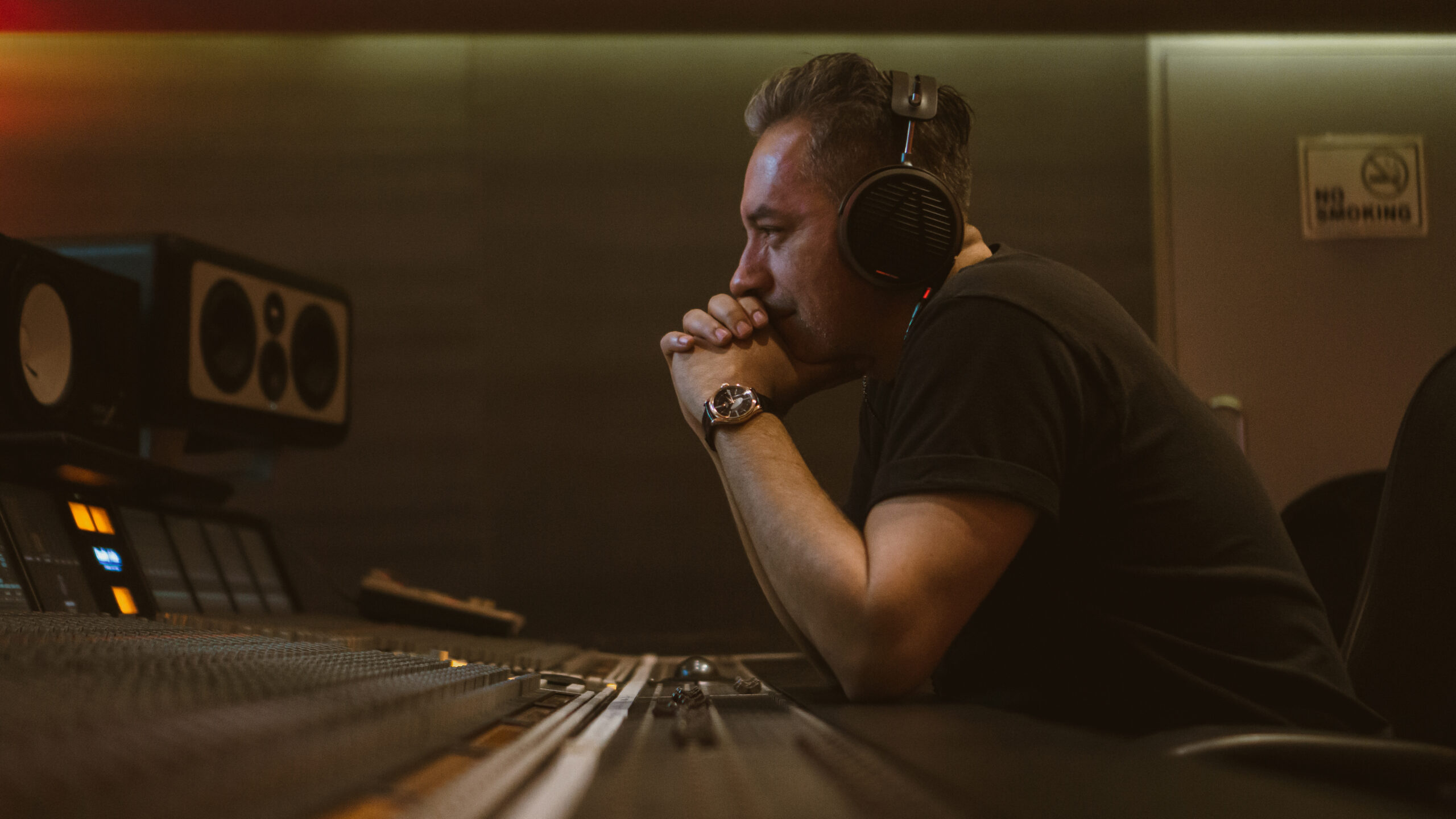 Audeze MM-500 2 Audeze MM500 Manny Marroquin 2