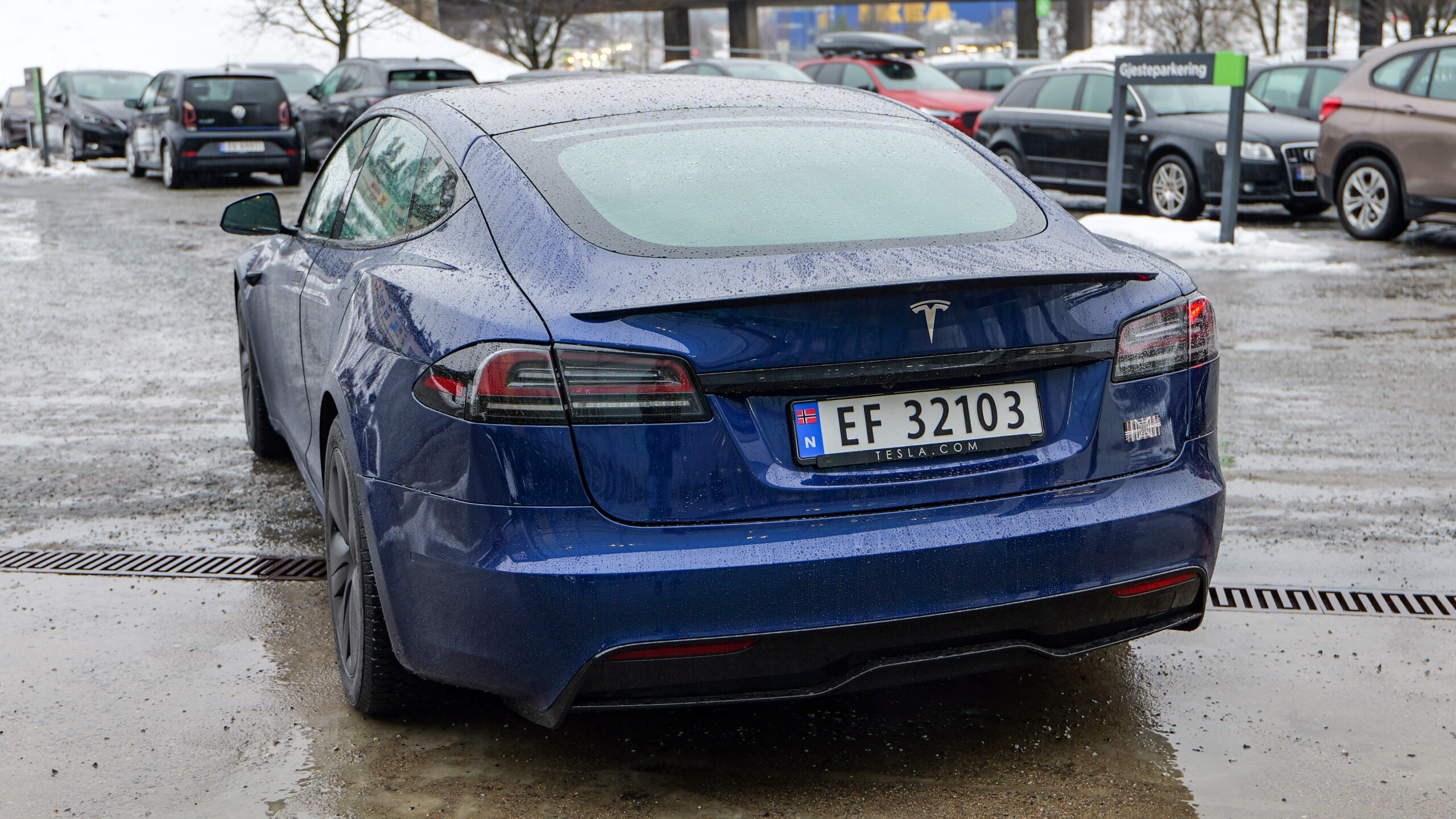 Tesla Model S Plaid rear 2