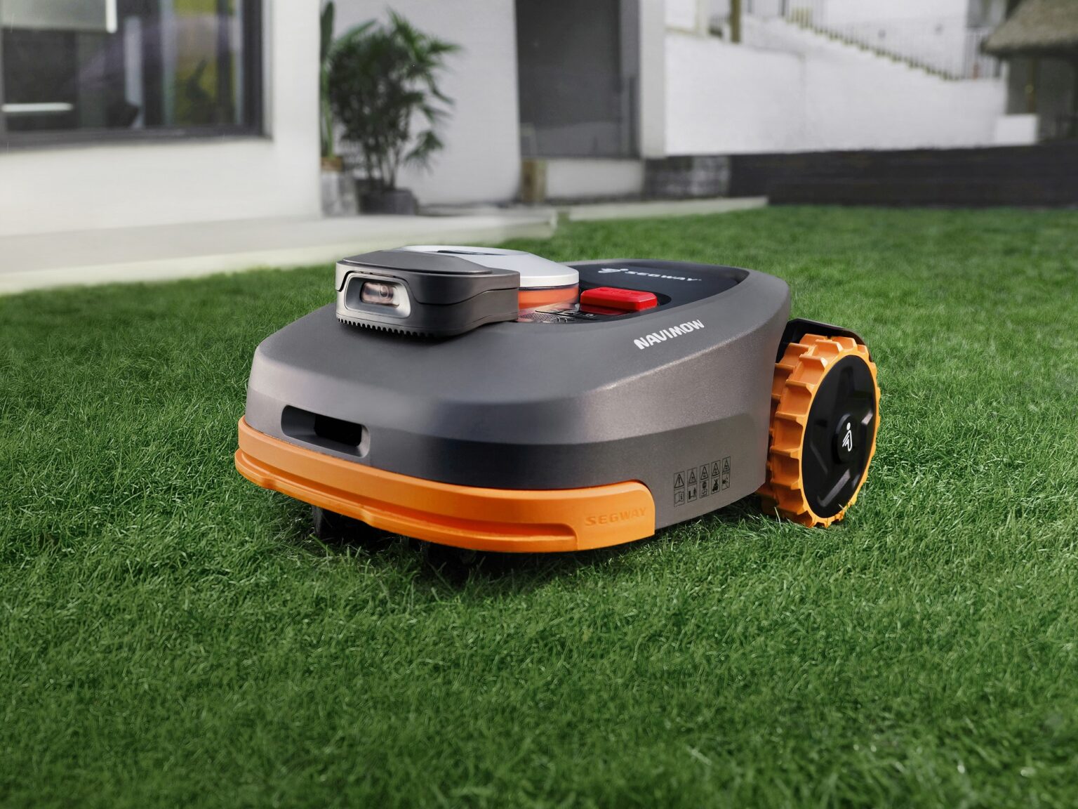 Navimow Product 2 1536x1152 1