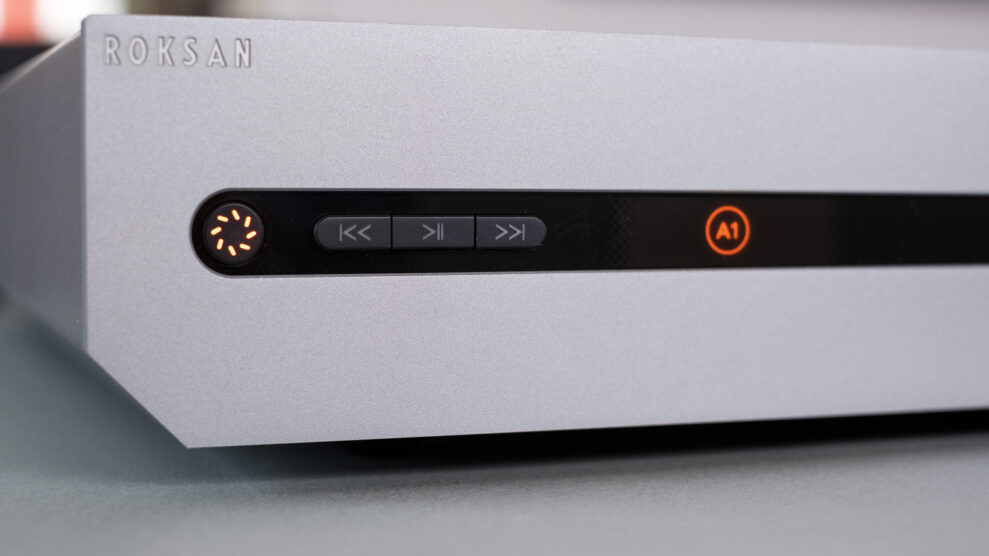Roksan Attessa Streaming Amplifier 2 Roksan Attessa play