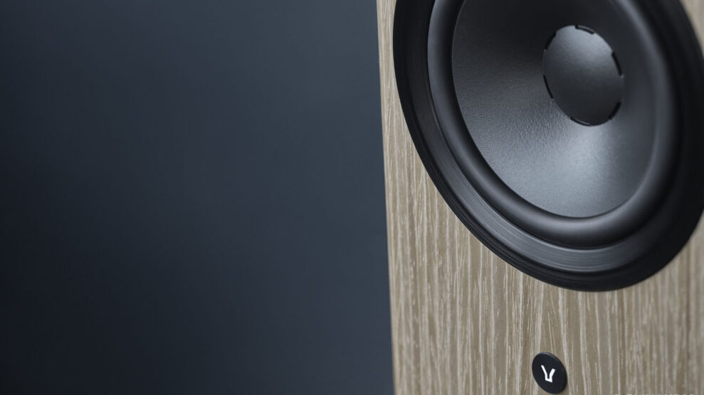 Dynaudio Focus 30 5 dynaudiofocus30 blonde 02