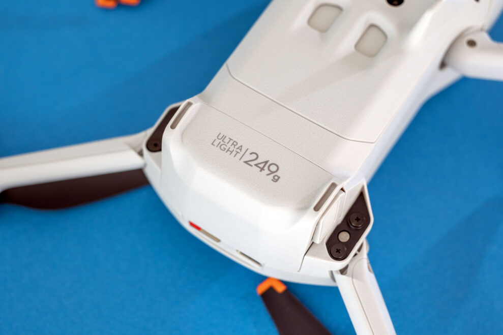 DJI Mini 3 Fly More Combo 4 DJI Mini 3 249g kopi