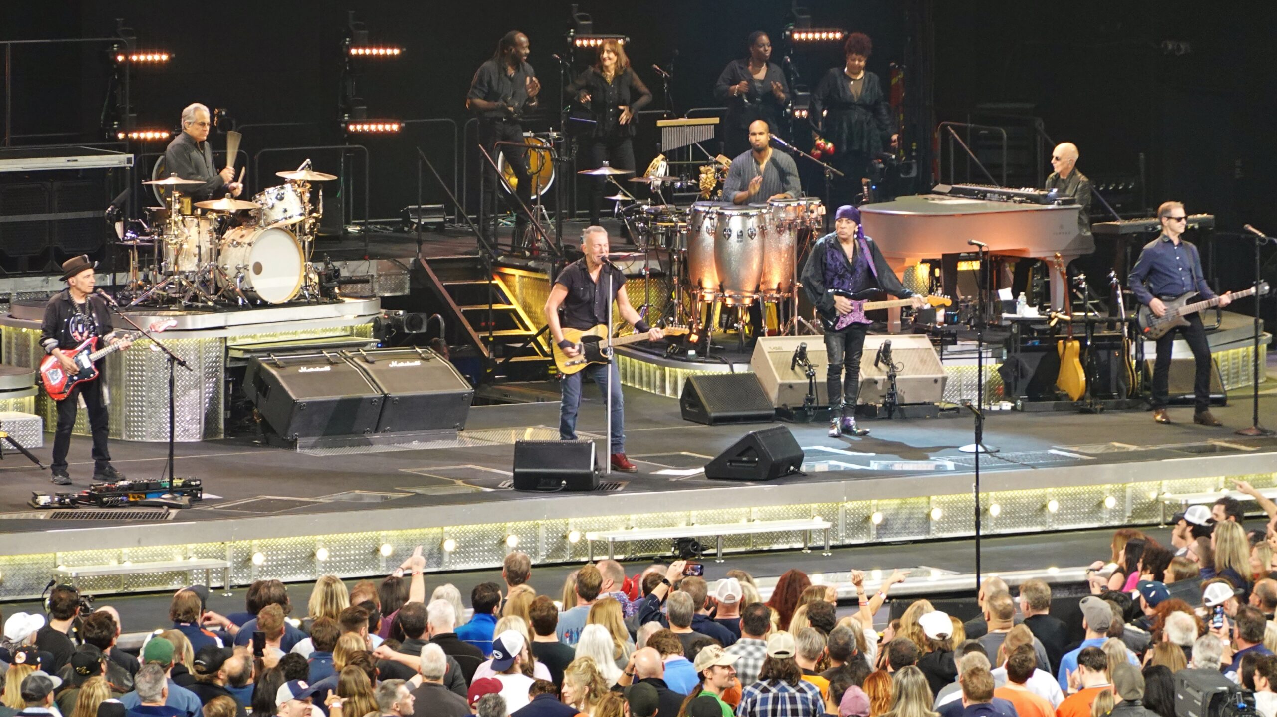 Bruce Springsteen Tour 2023 4 Bruce Springsteen Tour 2023 1 107 scaled 1