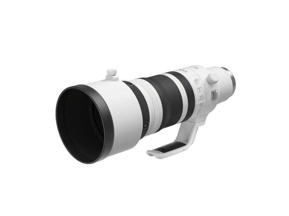 RF-100-300mm-F2.8L-IS-USM_Front_Slant_with_hood1