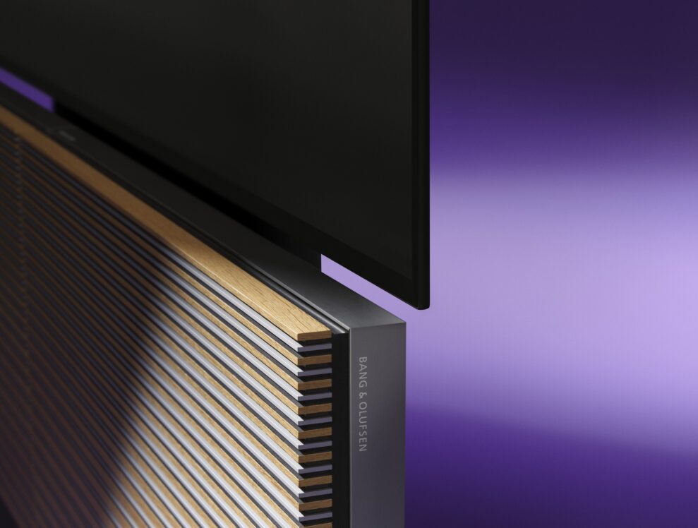 Sound-And-Vision-For-Your-Home-Beovision-Harmony-0012-Detail-Shot