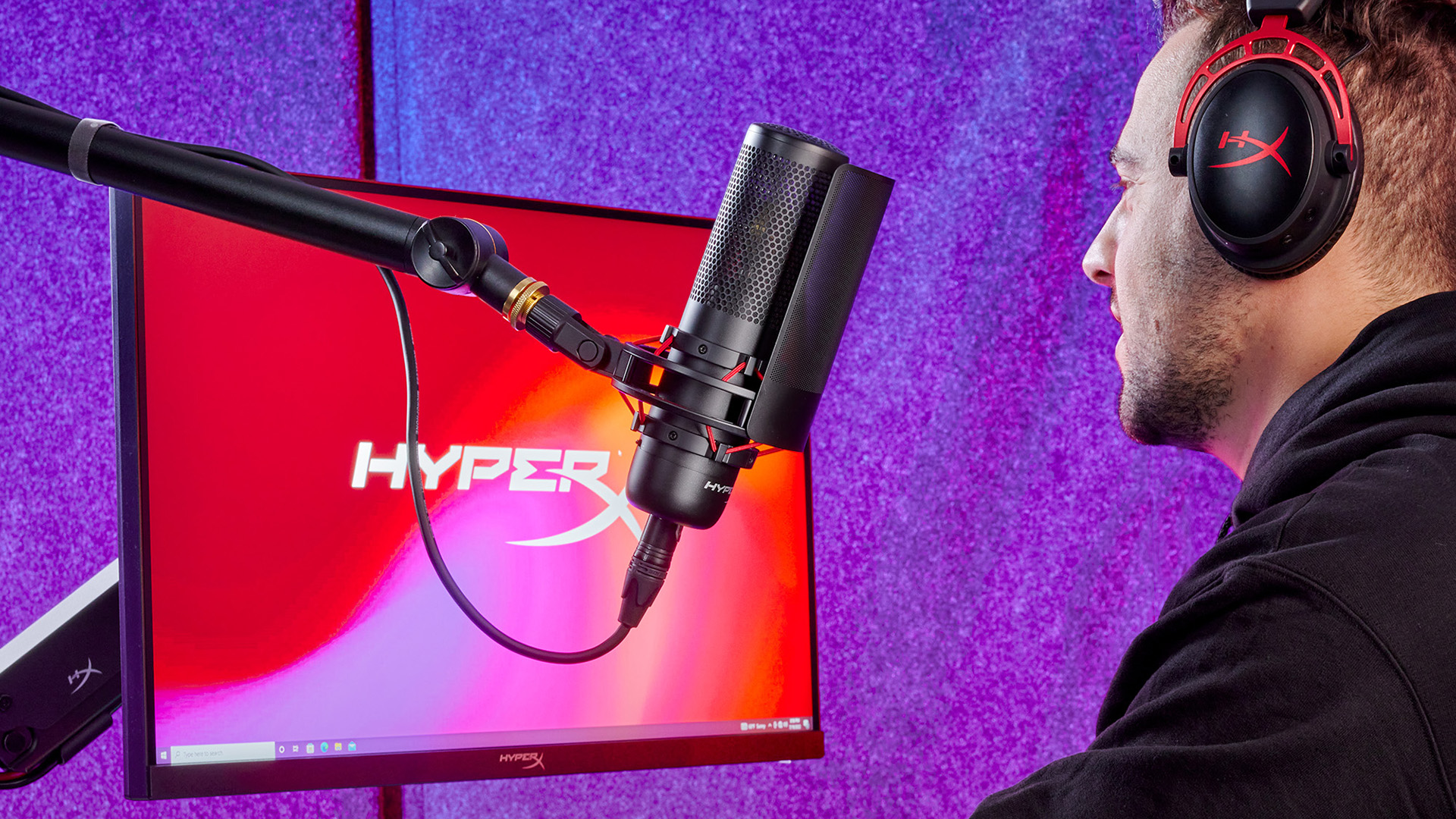 HyperX ProCast 3 hyperx procast lifestyle